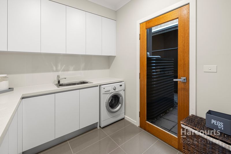 12 Flemington Street, Caroline Springs