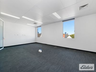 PRICED TO LEASE | FUNCTIONAL MILTON OFFICE OPPORTUNITIES!