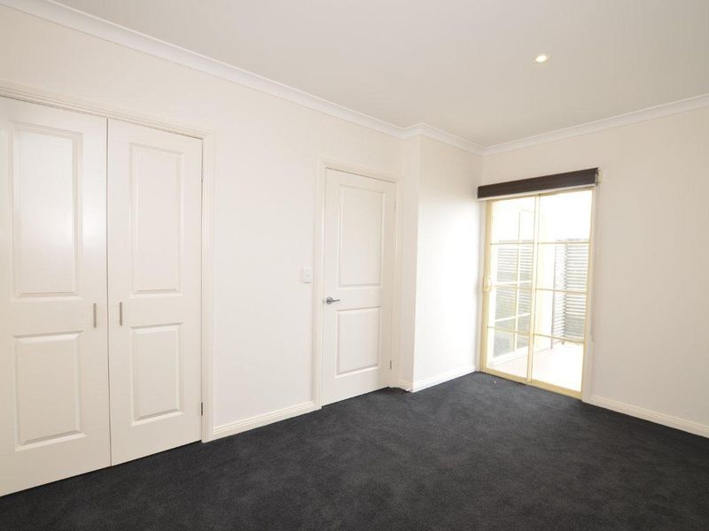 2/126 Blackwood Street Yarraville VIC, Yarraville - Thumbnail 8