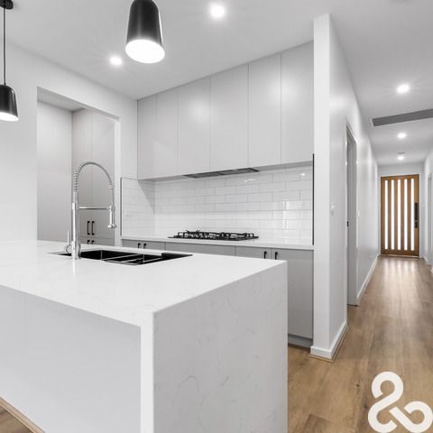 Modern & Low-Maintenance Living