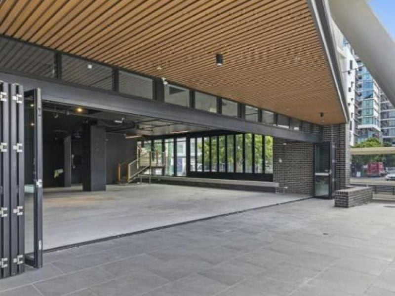 1/27 Commercial Road, Newstead