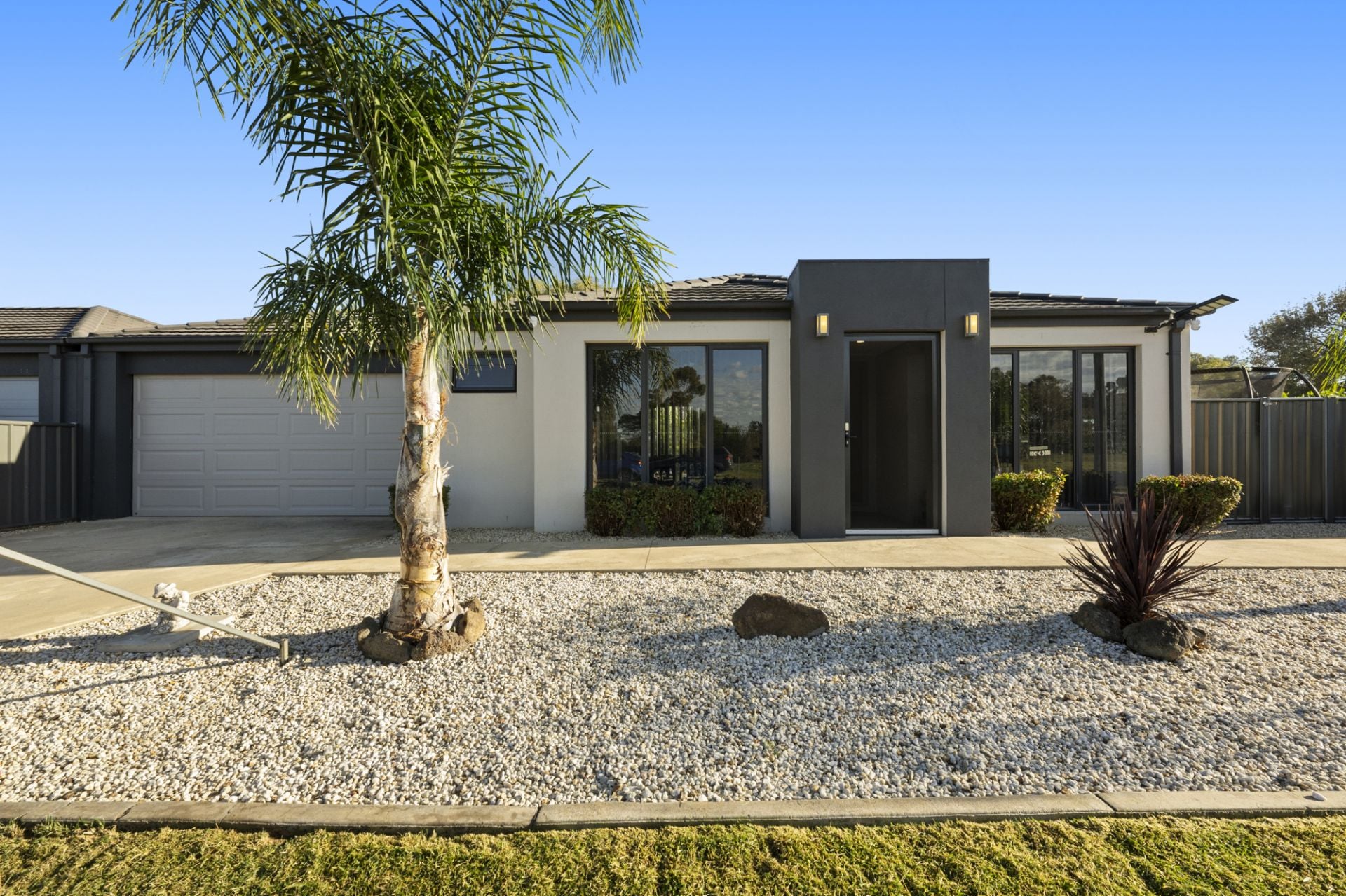 91 Simson Street, Carisbrook - Thumbnail 2