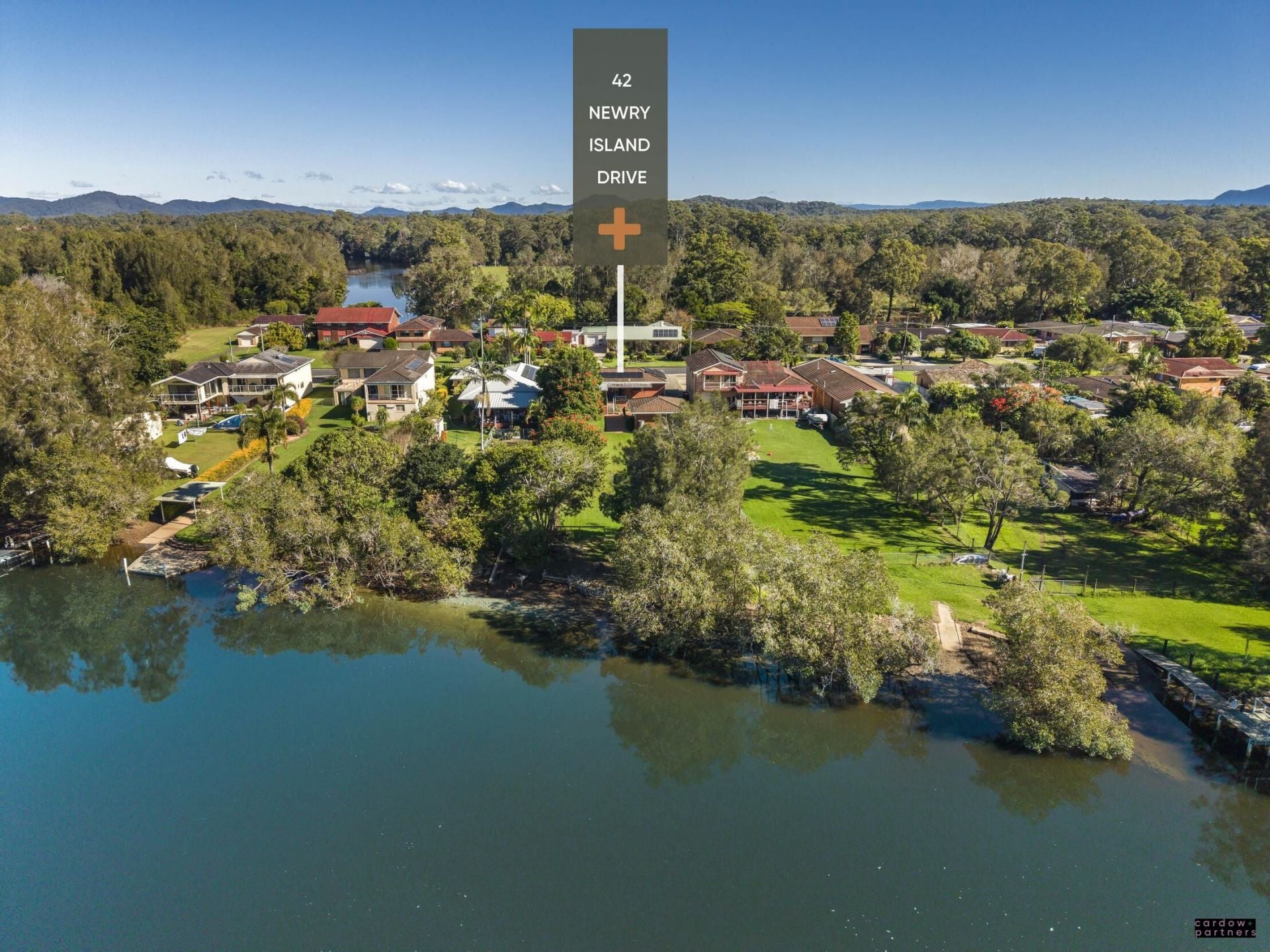 42 Newry Island Drive URUNGA NSW