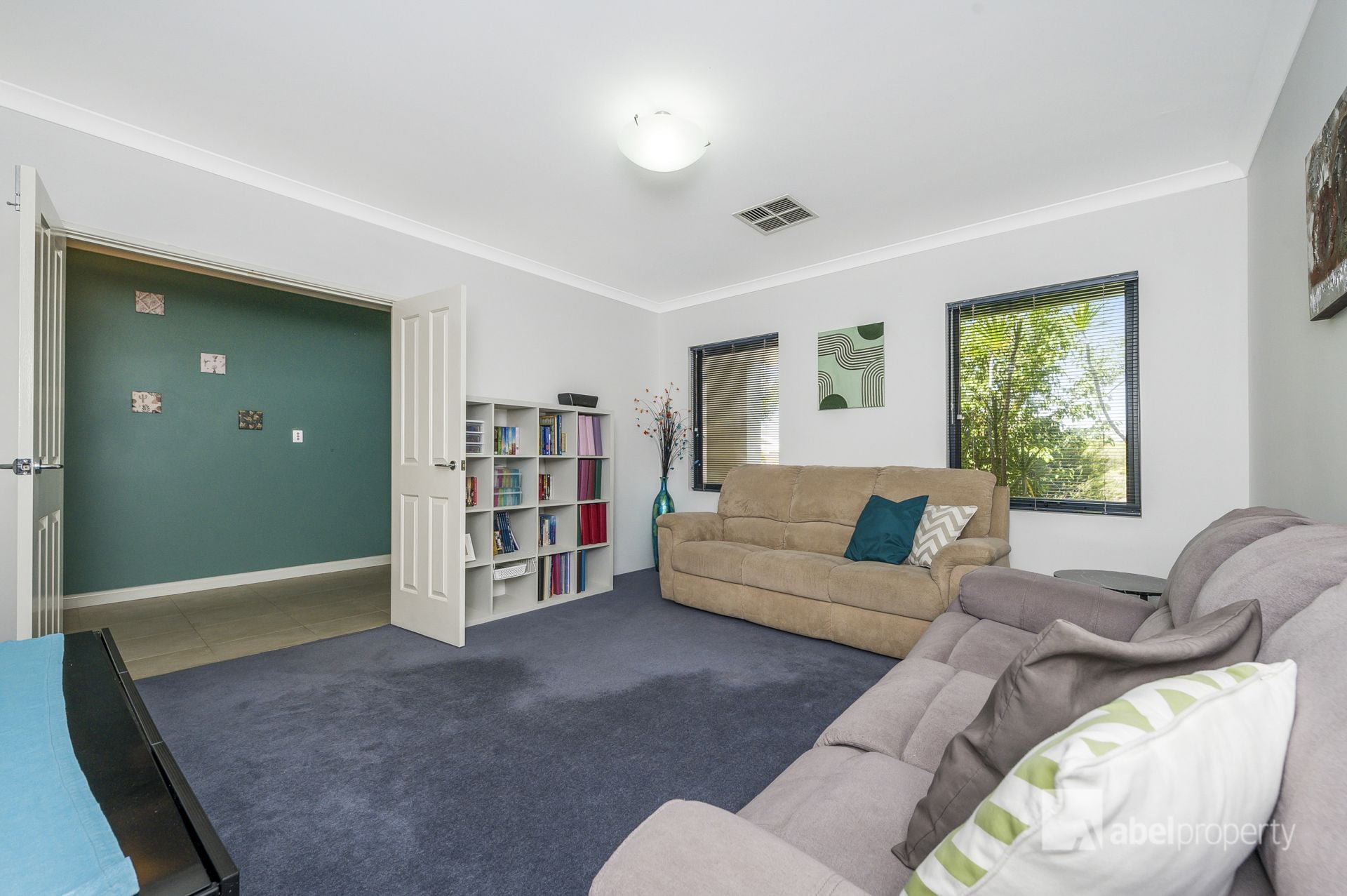 8 Erickson Pass Ellenbrook WA, Ellenbrook - Thumbnail 4