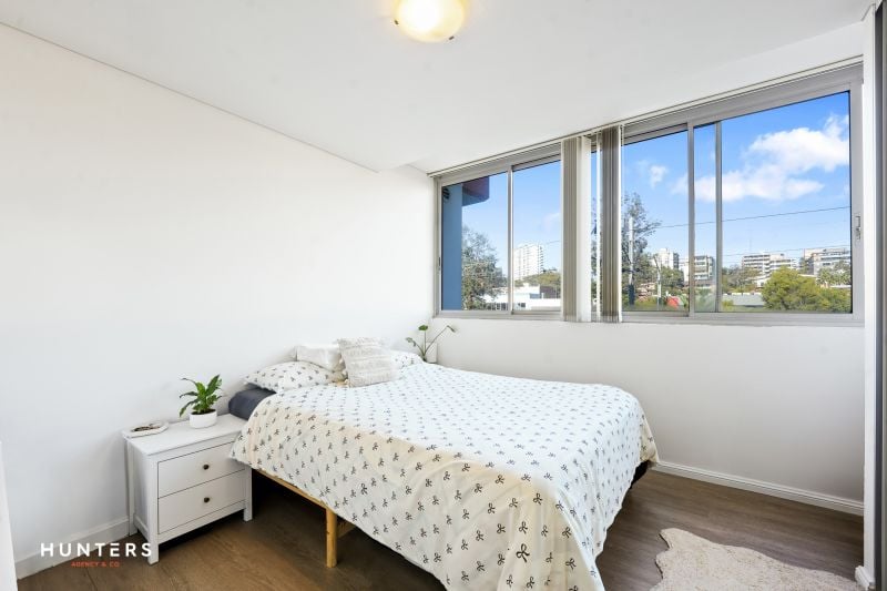 15/11-13 Hunter Street, Parramatta