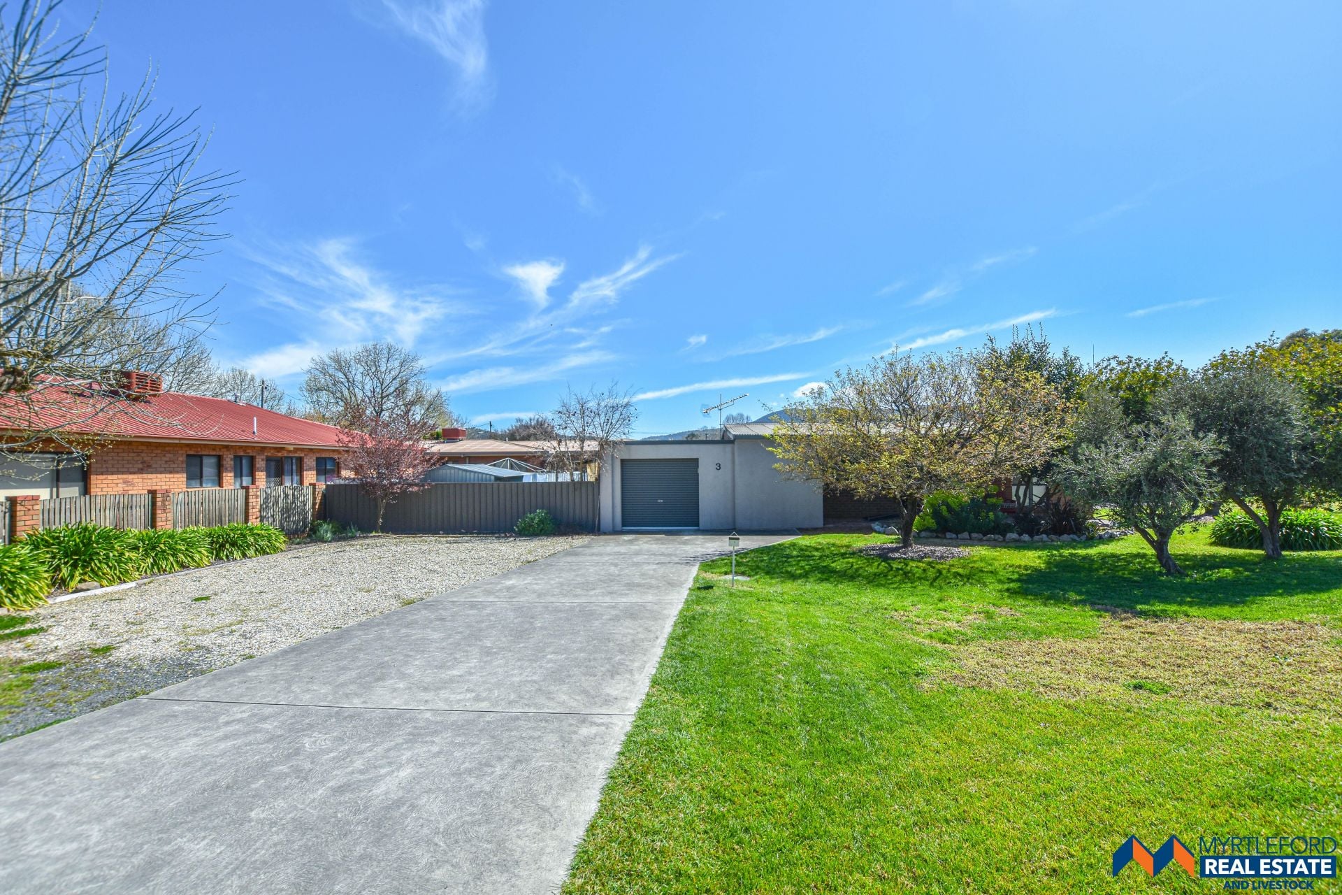 3 O'Donnell Avenue, MYRTLEFORD, Myrtleford - Thumbnail 3