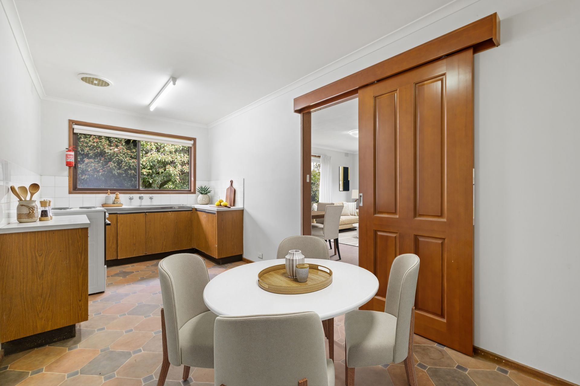 Stylish Single Level Living In A Prime Reservoir Location