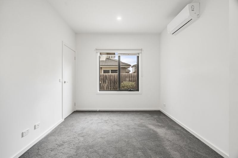 2/37 Tramoo Street, Lalor