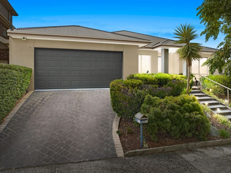 44 Vanbrook Drive, Mill Park