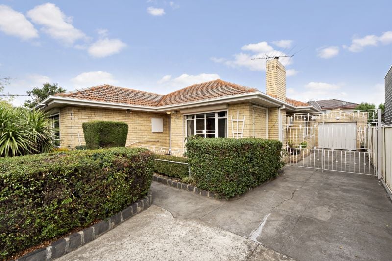 3 Burbank Drive, Reservoir
