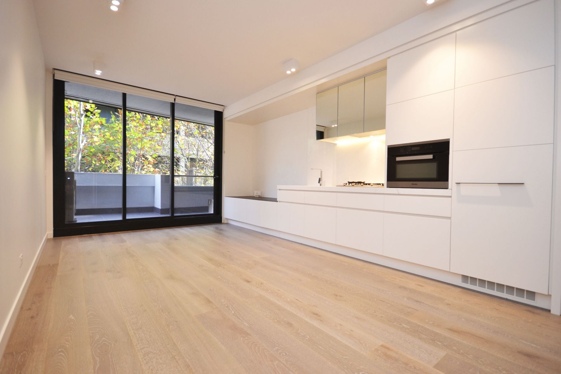 Elegant One-Bedroom Apartment in the Heart of South Yarra