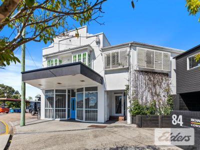 SUBLEASE OPPORTUNITY - MUST LEASE!