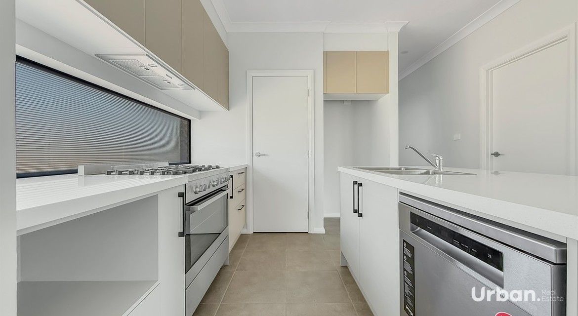 Austral 334 Ninth Avenue