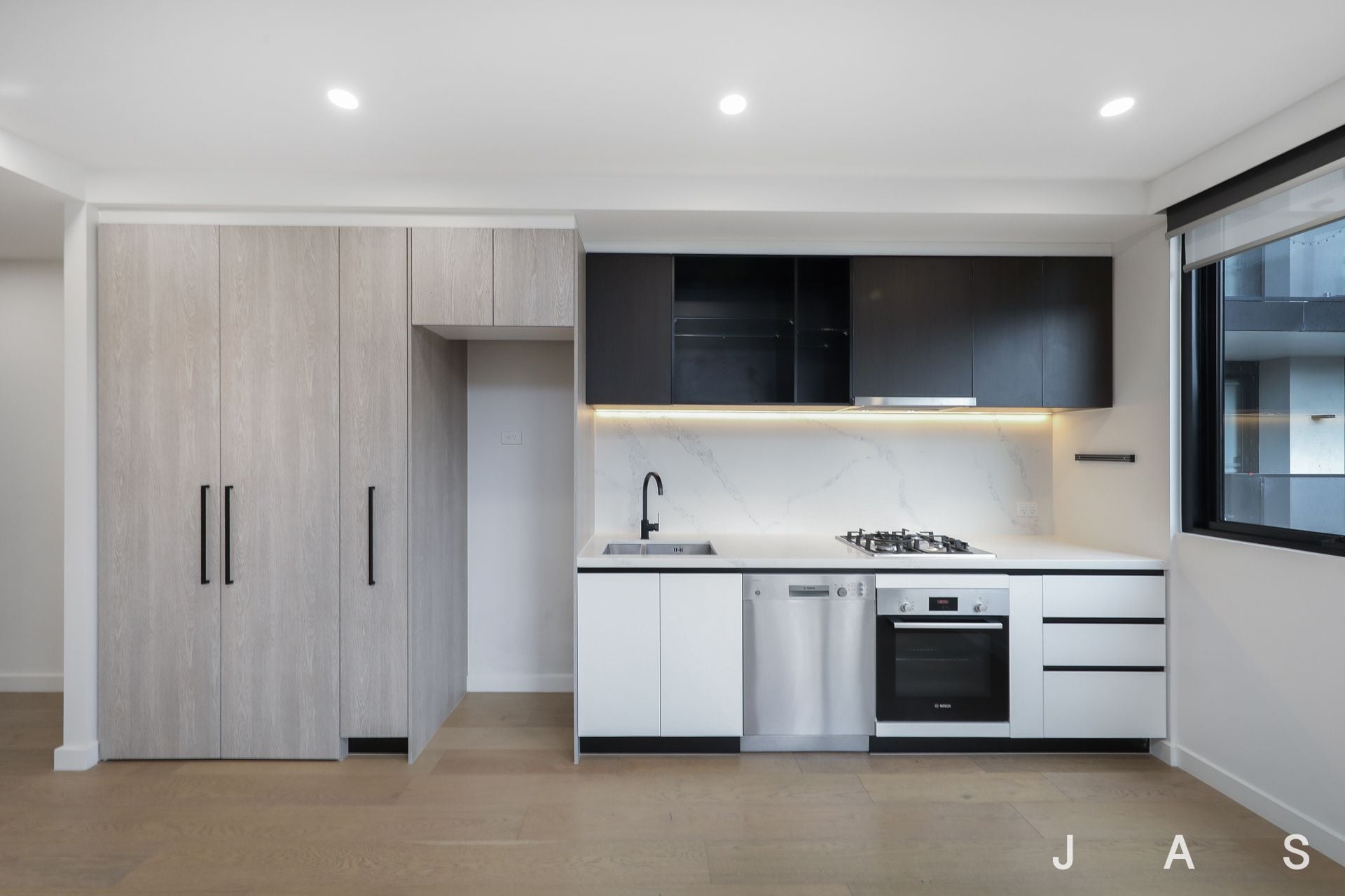 206/12 Napier Street Footscray VIC, Footscray - Thumbnail 6