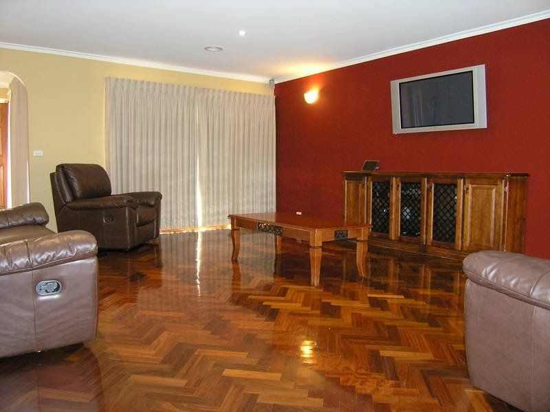 Spacious Family Living in a Prime Location!