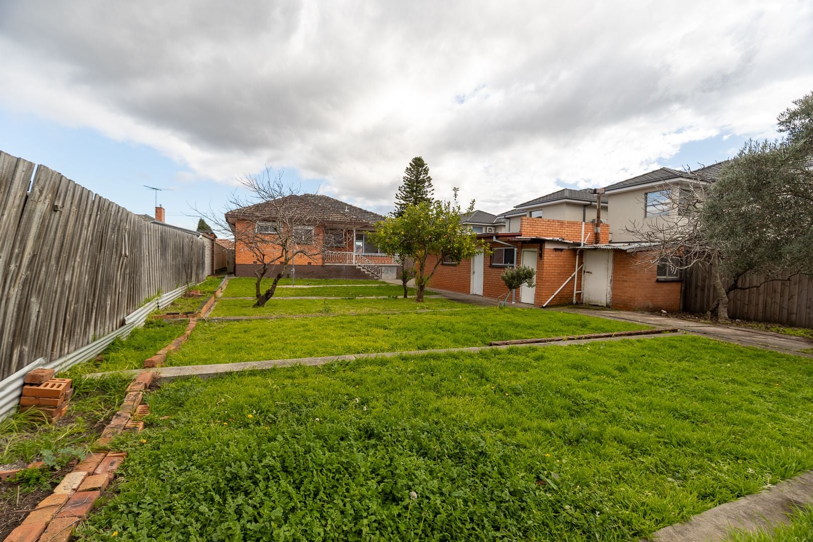 COMFORT & SPACE 3 BEDROOM FAMILY HOME
