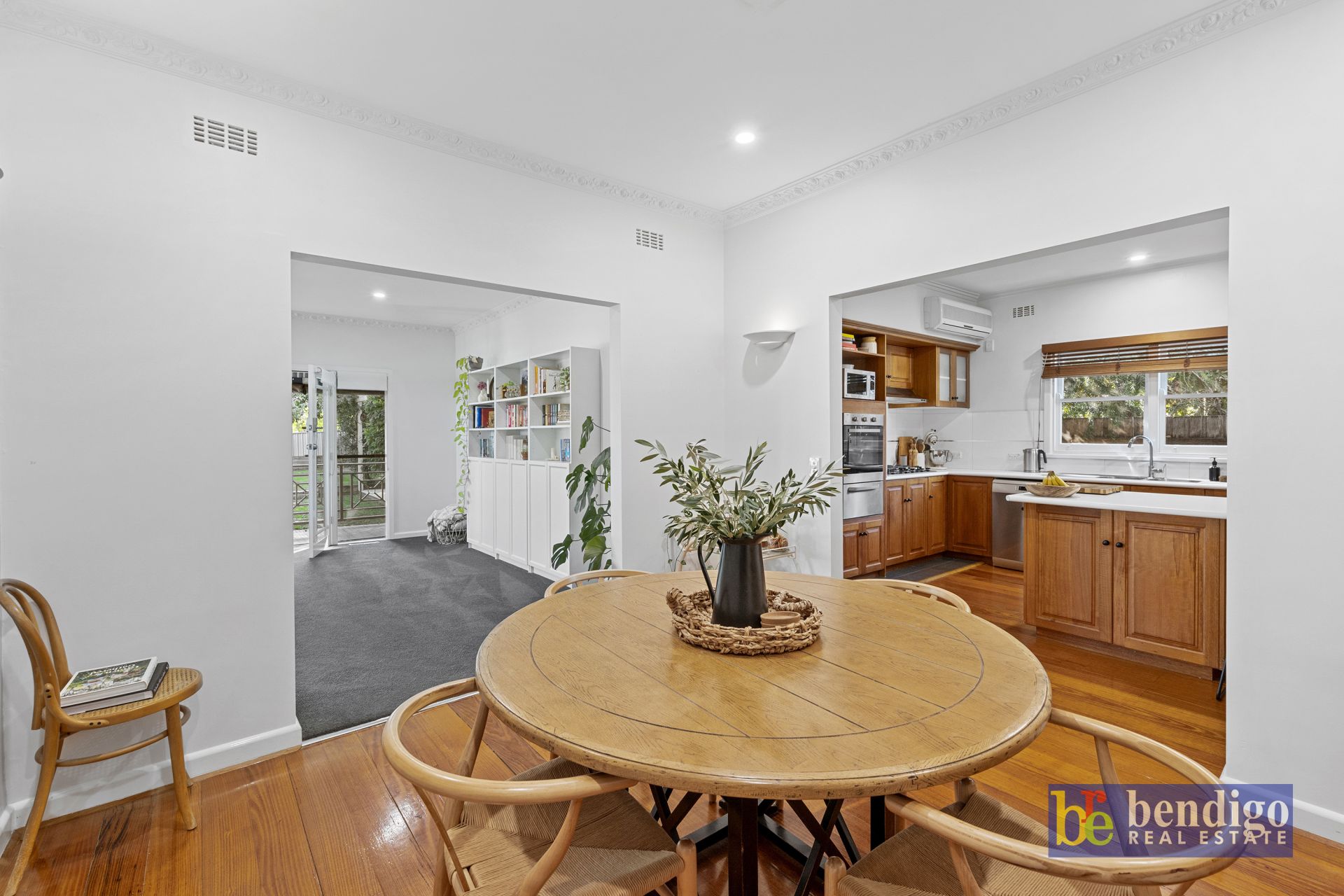 35 Hammer Street Flora Hill VIC, Hill - Thumbnail 6