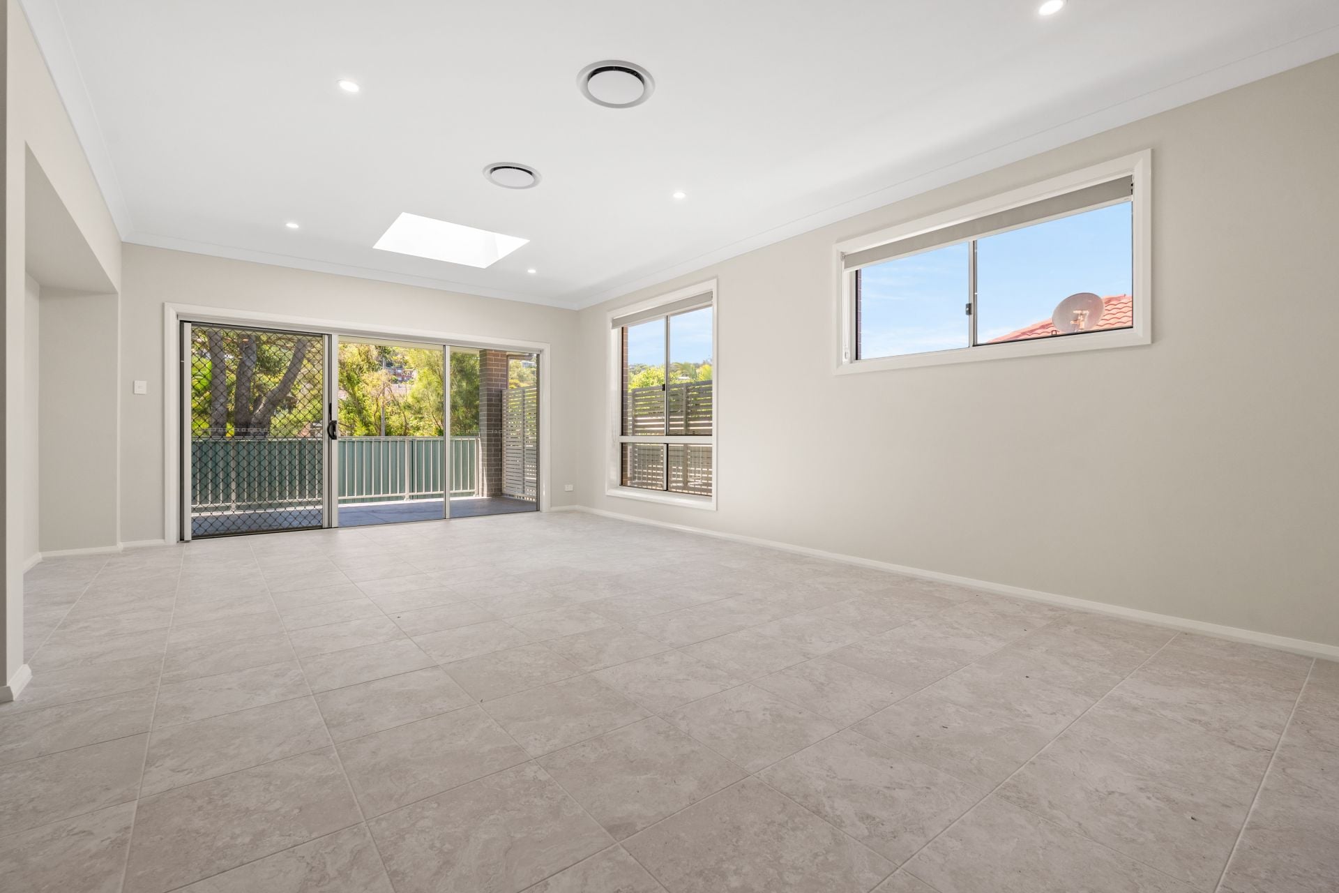 16b Del Mar Drive Copacabana NSW, Copacabana - Thumbnail 3