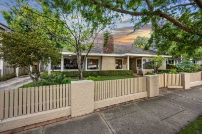 Lake Wendouree 124B Wendouree Parade