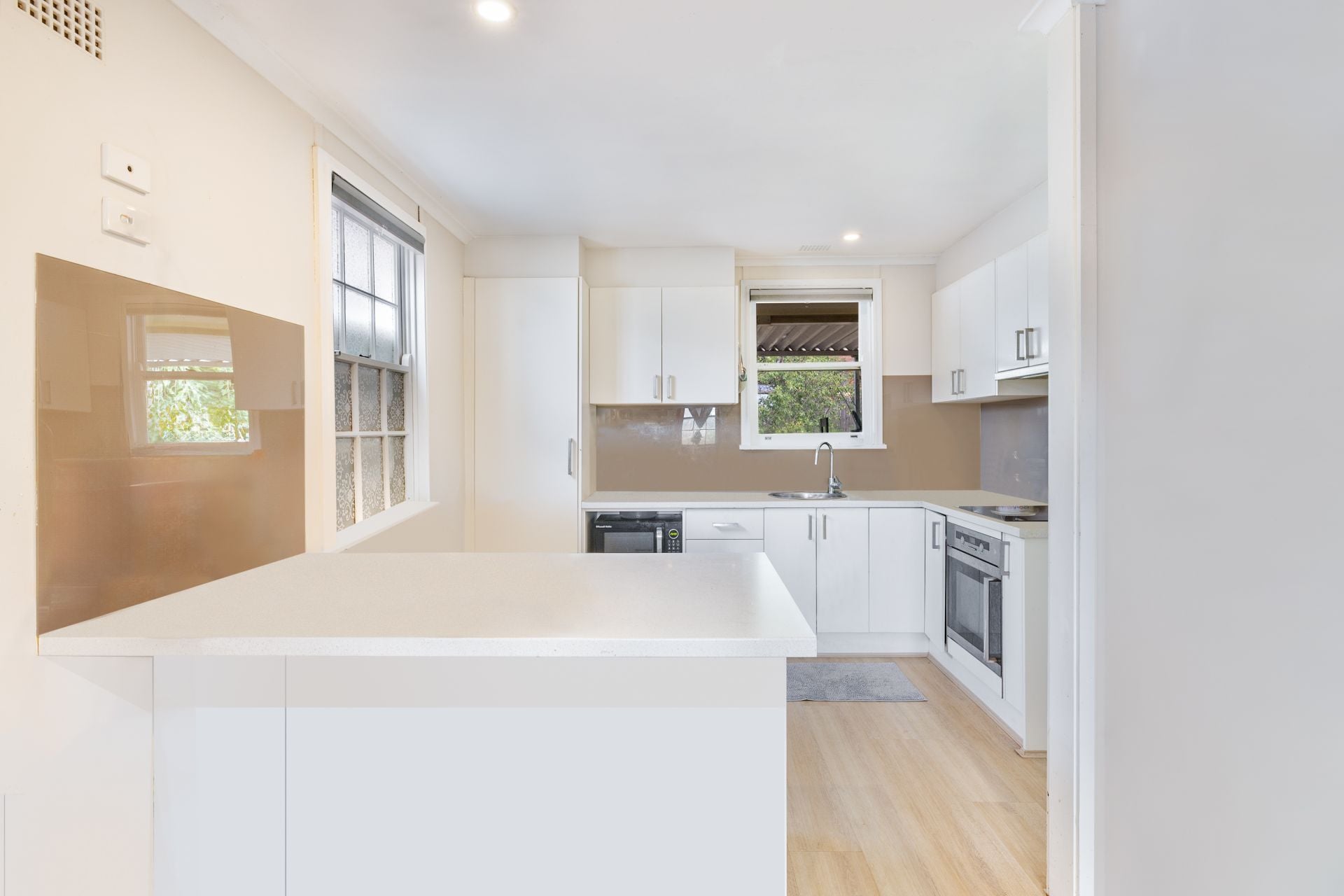 119 Donald Road, Queanbeyan, Queanbeyan - Thumbnail 4