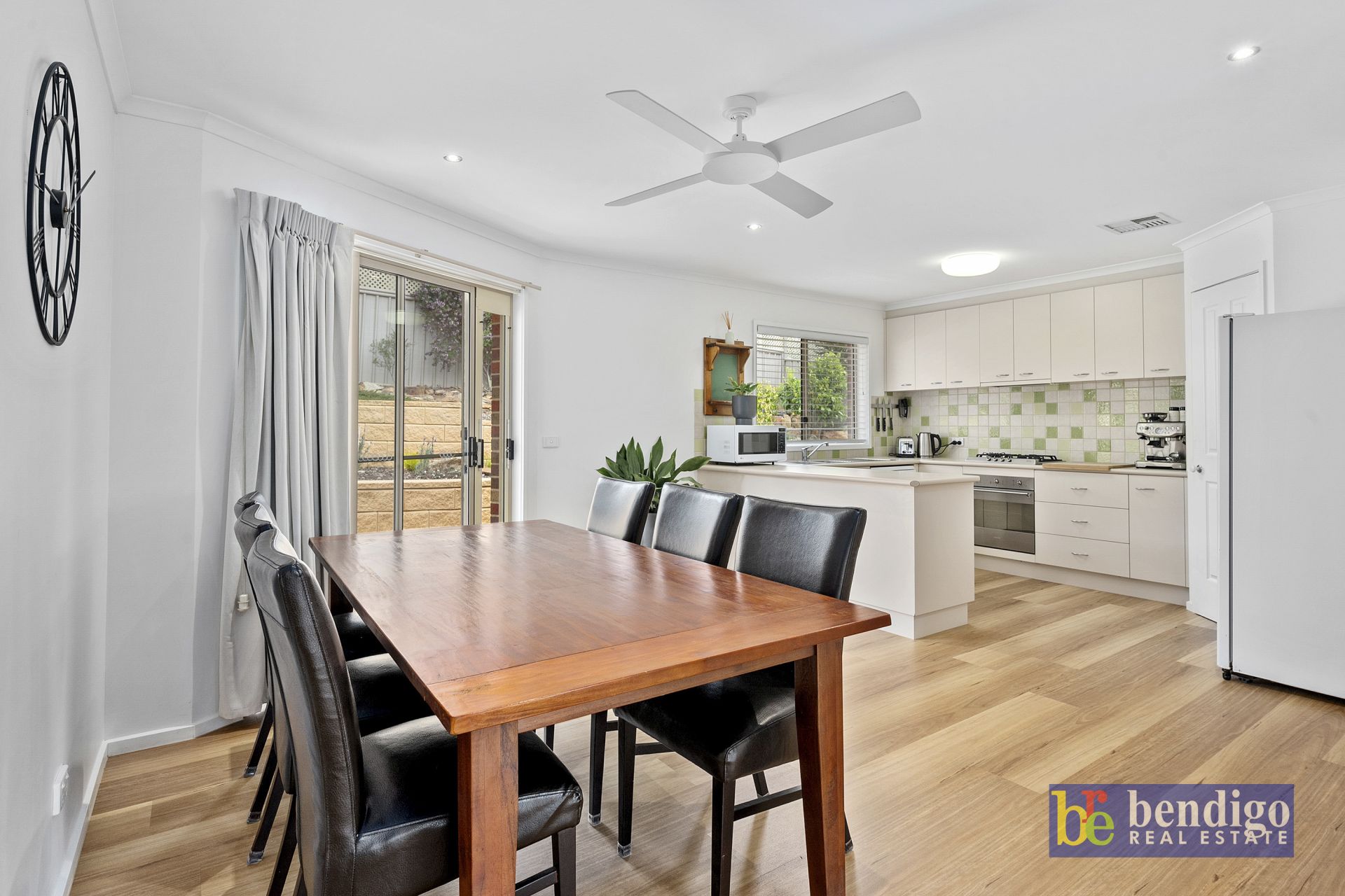 17 Lyndale Court Flora Hill VIC, Hill - Thumbnail 3