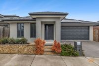 18 Nightingale Road Mickleham, Vic