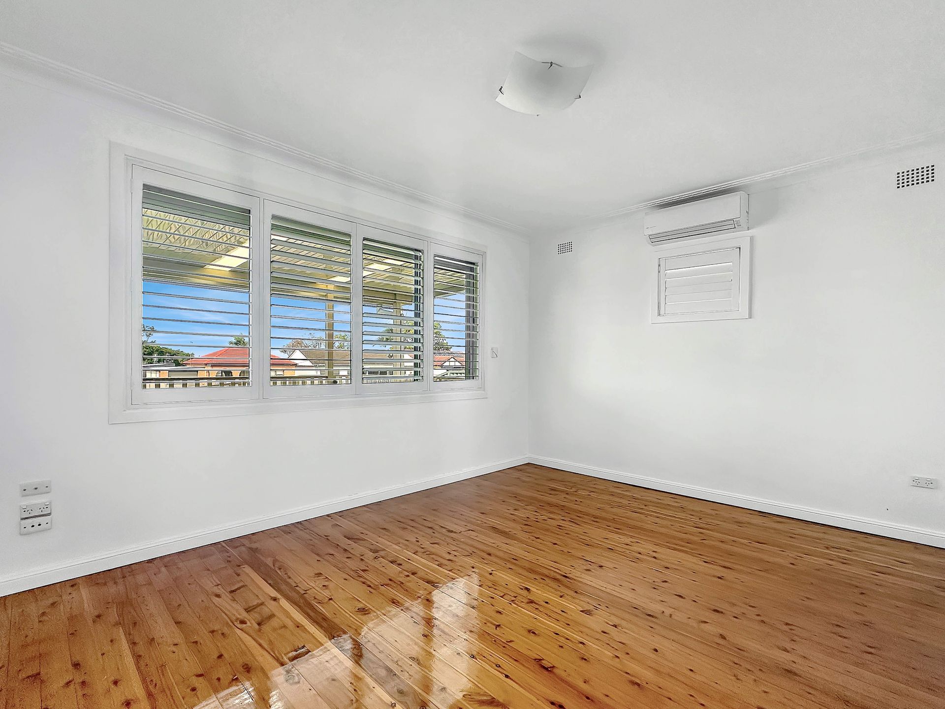 304 Shellharbour Road, Barrack Heights NSW, Barrack Heights - Thumbnail 5