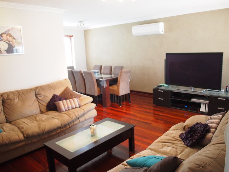 9 Thursley Way, Morley