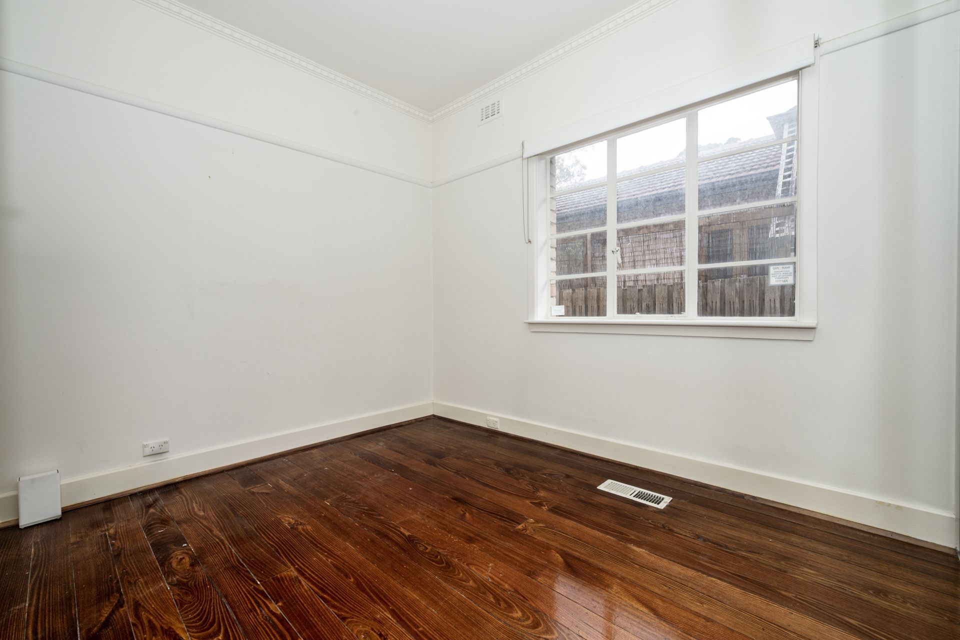 Spacious Family Home in Prime Glenroy Location