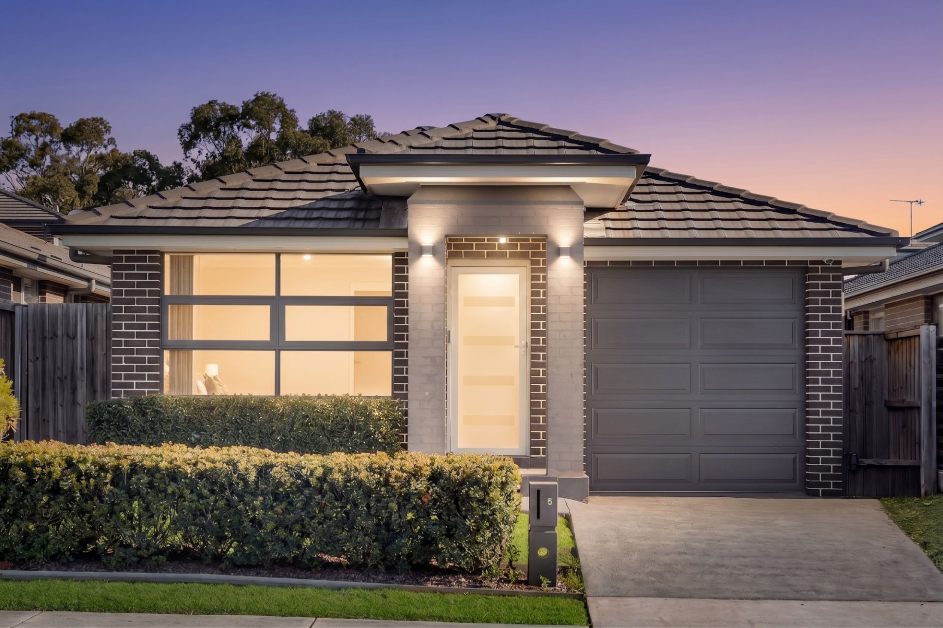 6 Clowes Street, Elderslie NSW, Elderslie - Image 1