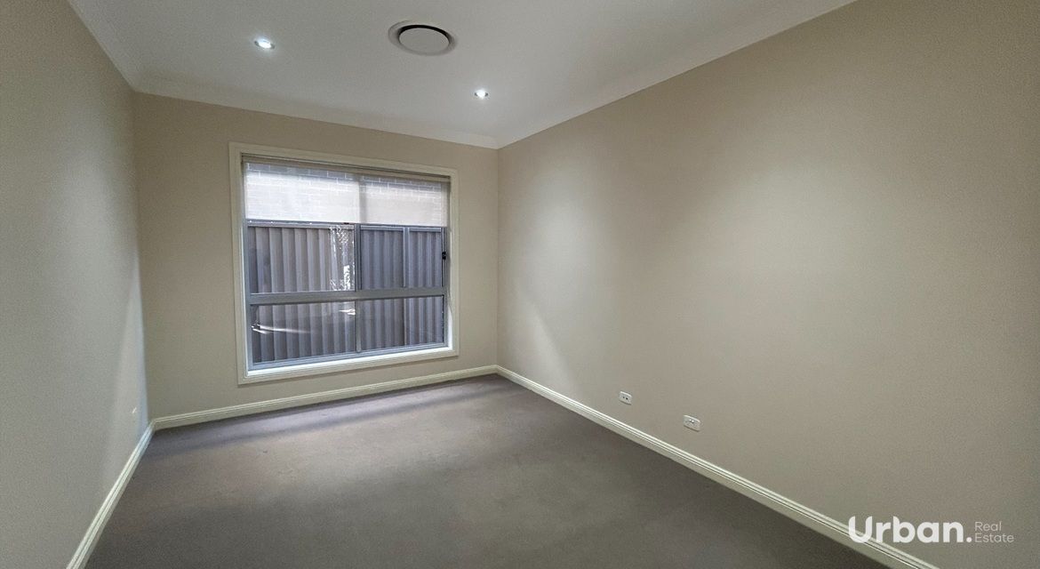 Kellyville 11 Honeymyrtle Road