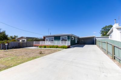 3
 
 
 
  
 
 
 1
 
 
 
  
 
 
 2
 
 
 
 
 
 
 
 53 North Street, Devonport TAS 7310, Devonport - Image 1