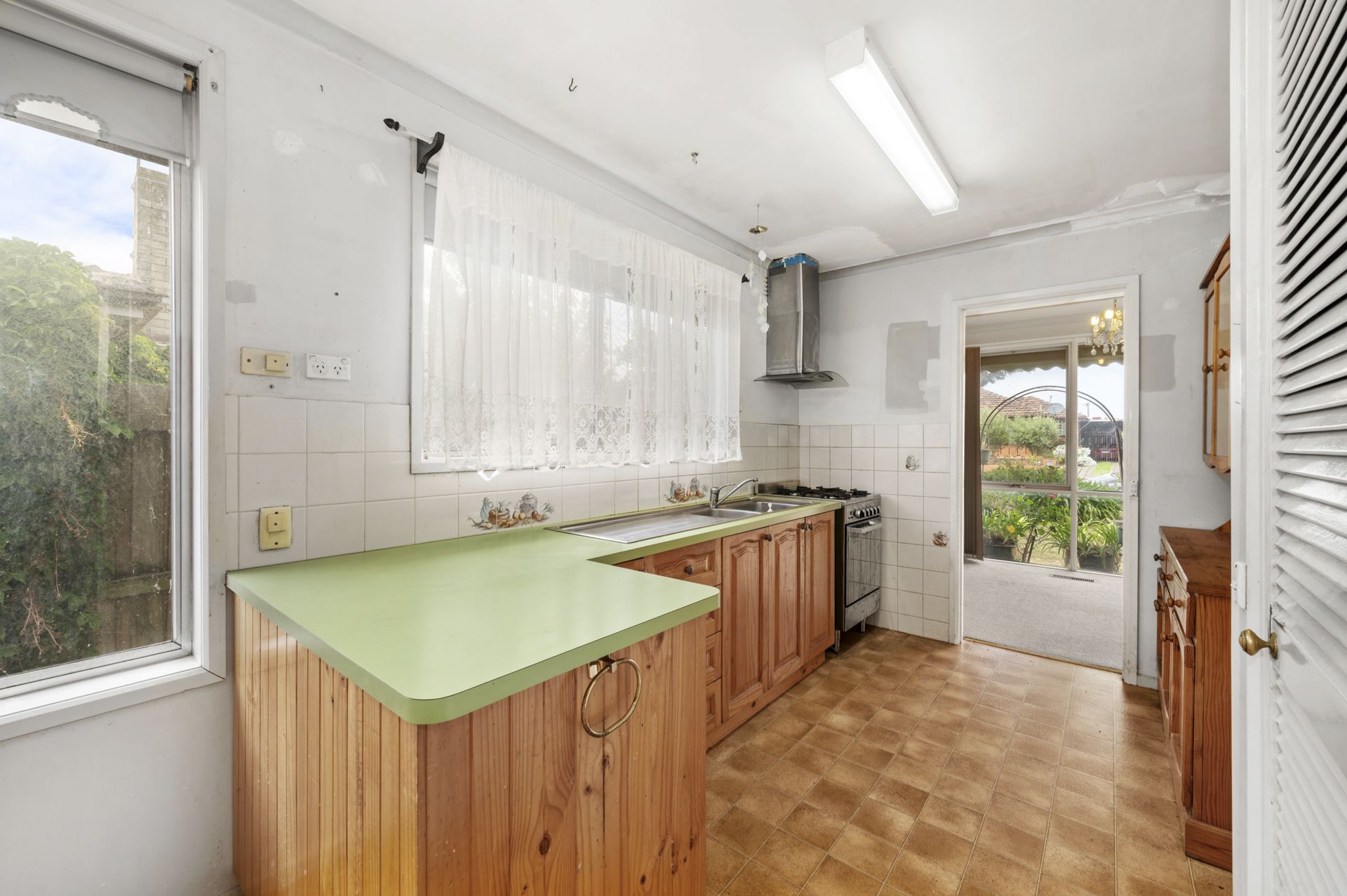 AFFORDABLE 4 BEDROOM HOME  WITH BONUS GRANNY FLAT
