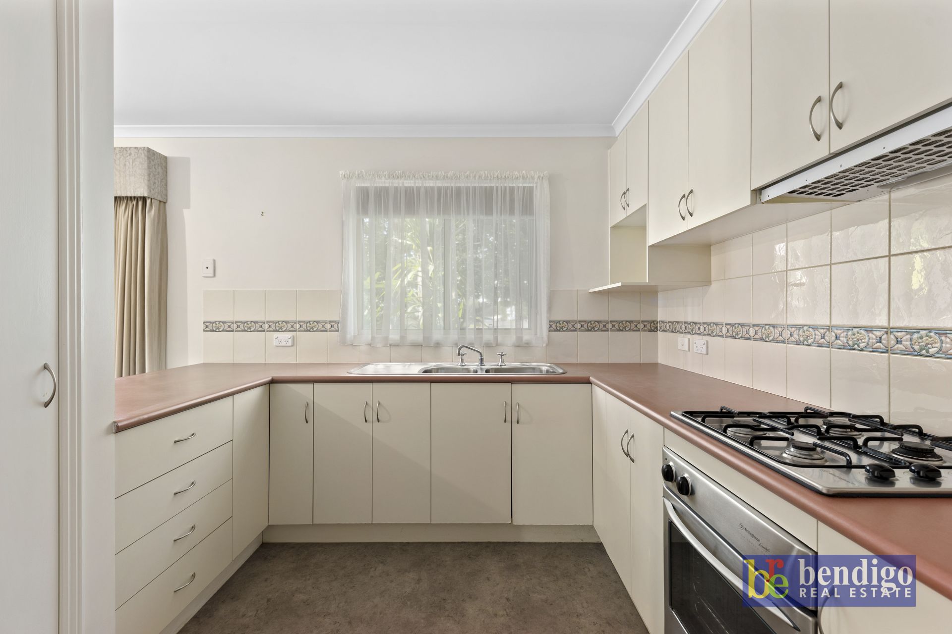 3 Gordon Street Kangaroo Flat VIC, Flat - Thumbnail 5