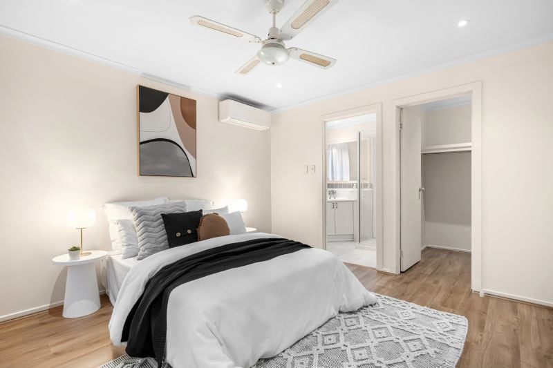 54 McDonalds Road, Epping