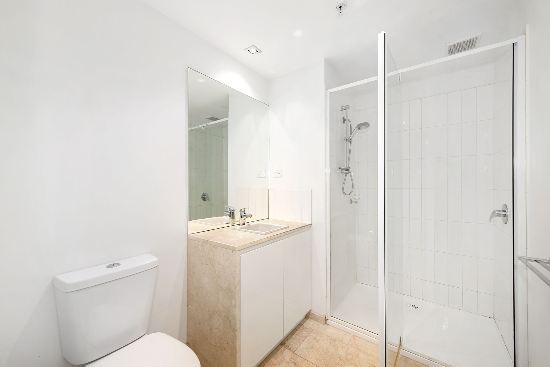 2209/8 Downie Street Melbourne VIC, Melbourne - Thumbnail 5