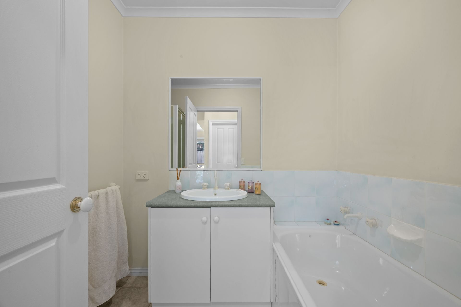 Great Location, Great Floor Plan, Great Opportunity!