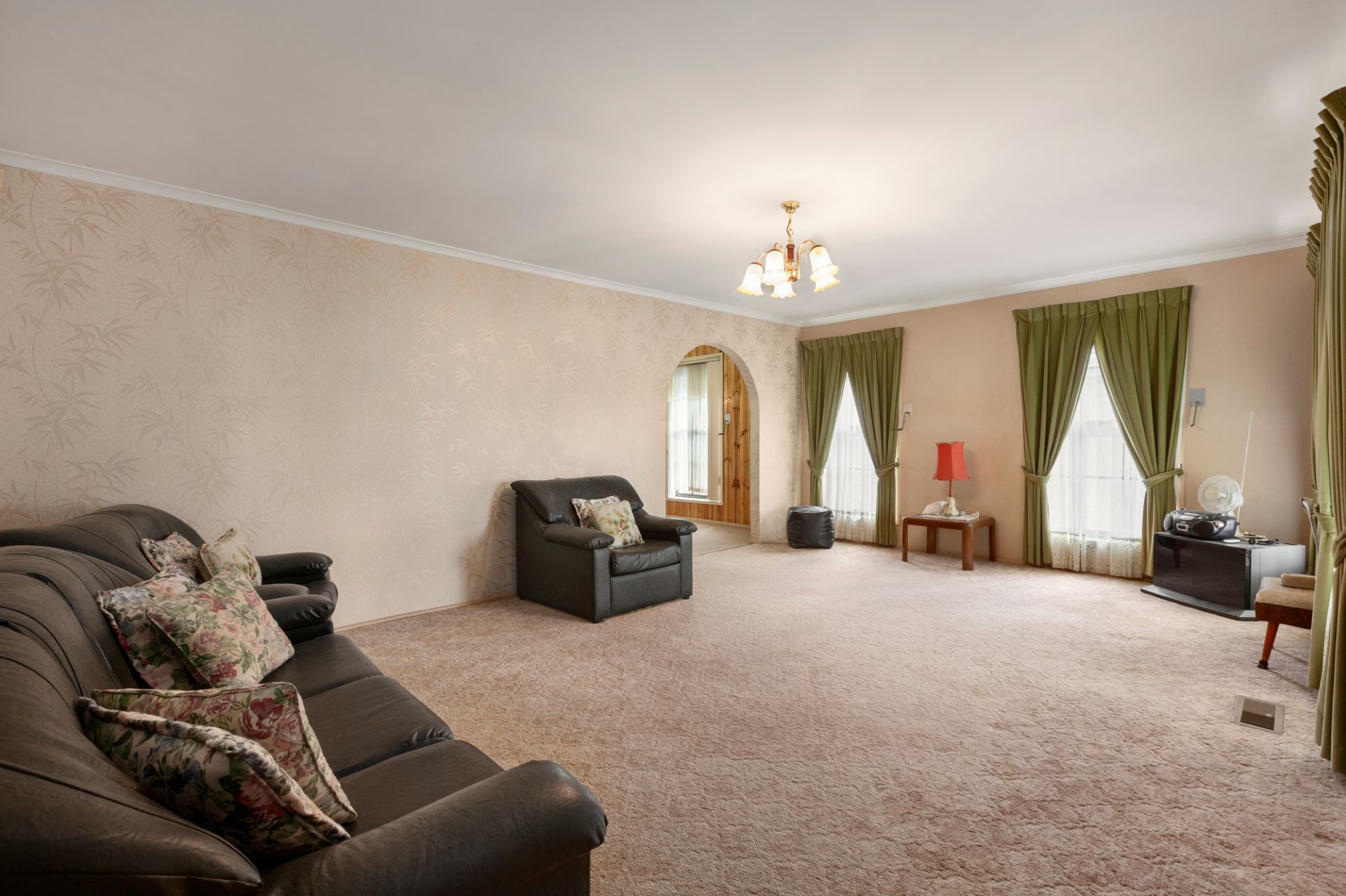5 Bedrooms - Great Value here .....