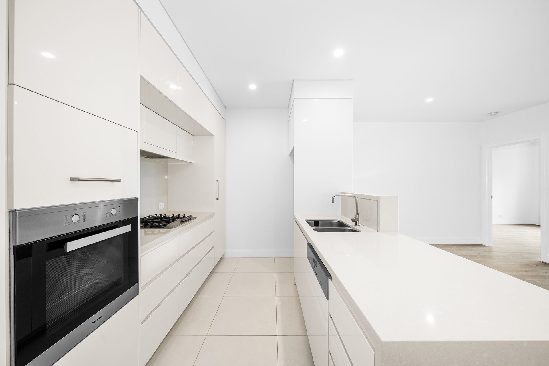 204/2 Palm Avenue Breakfast Point NSW, Breakfast Point - Thumbnail 2