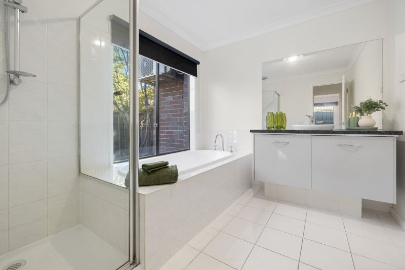 10 Lancely Green, Caroline Springs