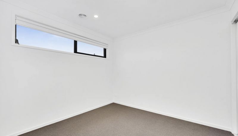 12 Growling Crescent, Wollert