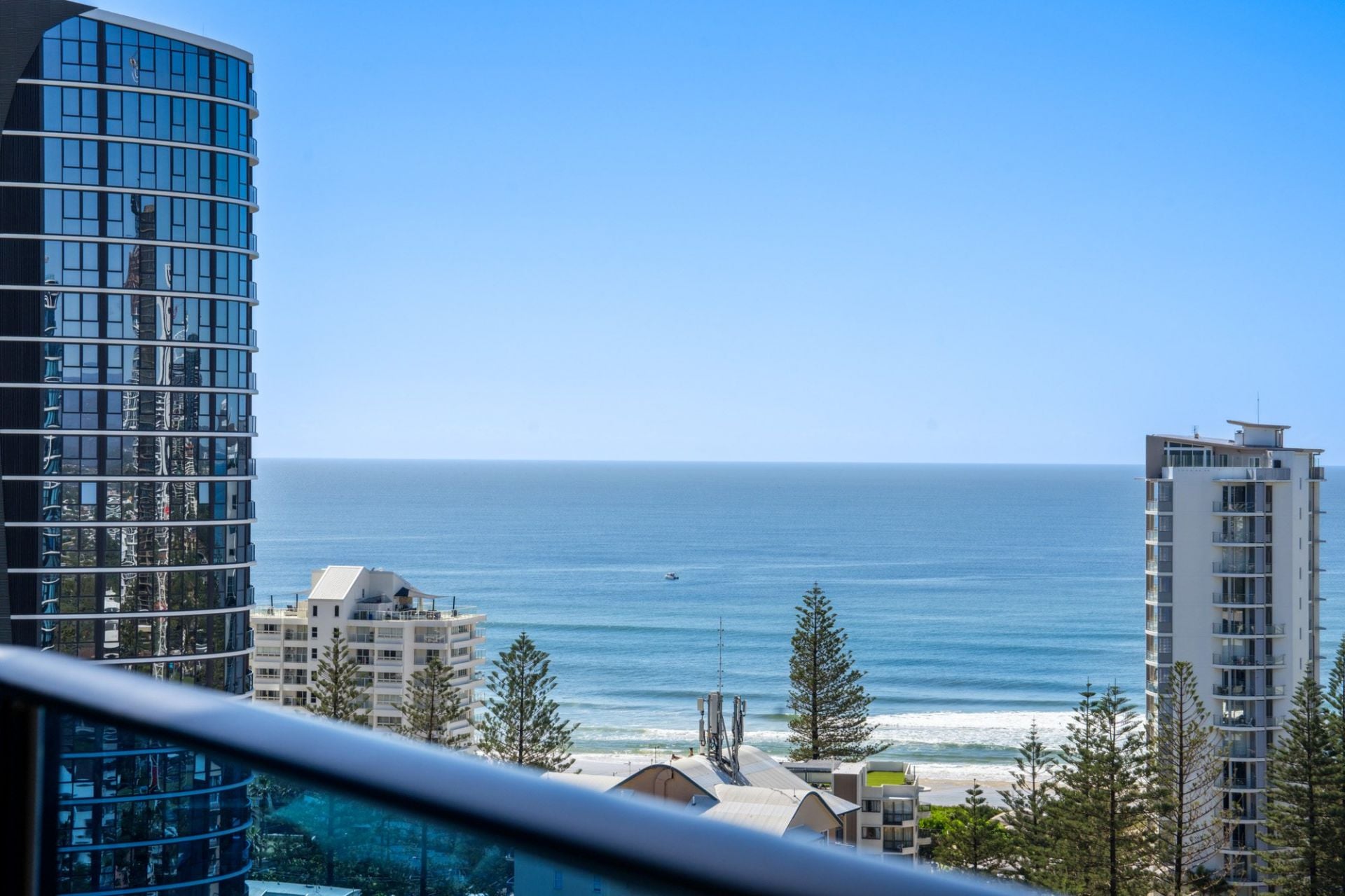 1504/28-30 Second Avenue, Broadbeach - Thumbnail 5