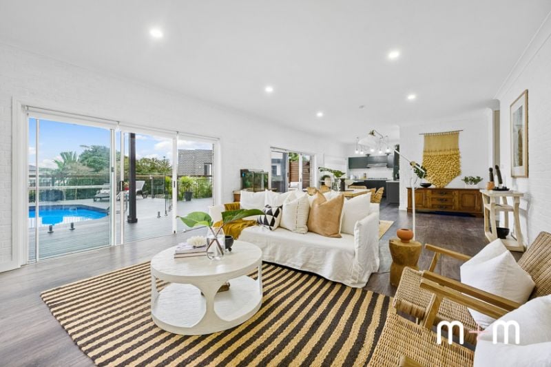 4a Gifford Street