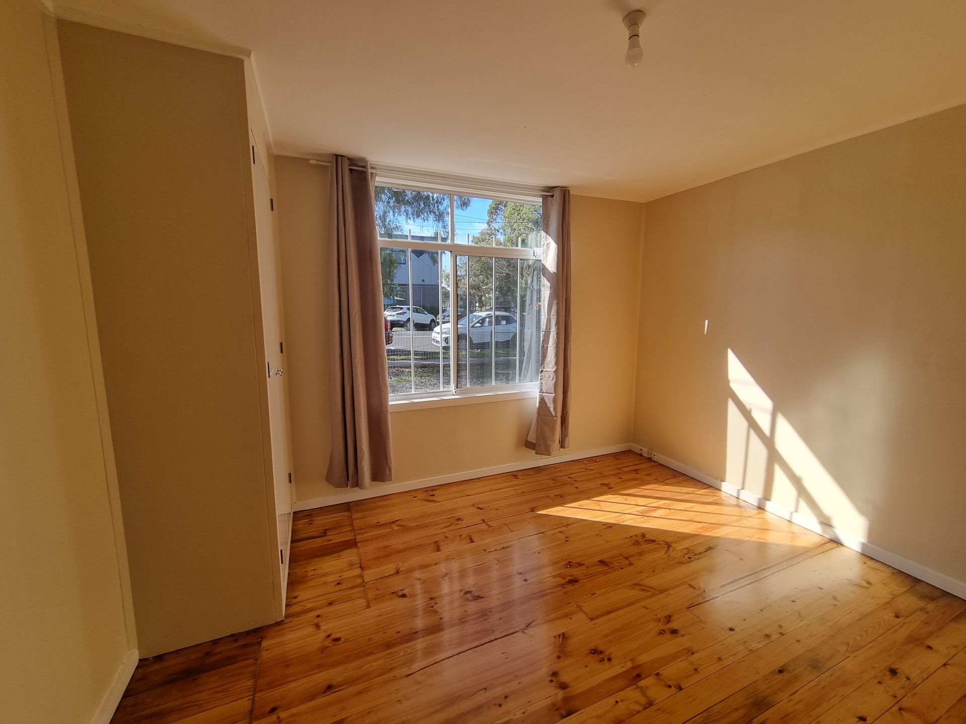 19 Station Place, Sunshine - Thumbnail 7