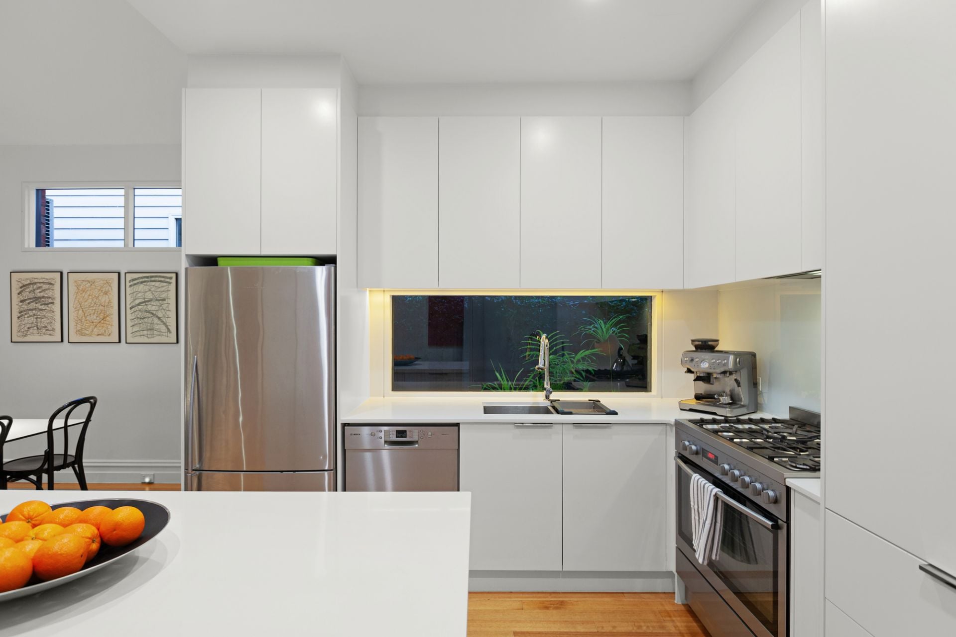 19 Broomfield Road, Hawthorn East, Hawthorn East - Thumbnail 5