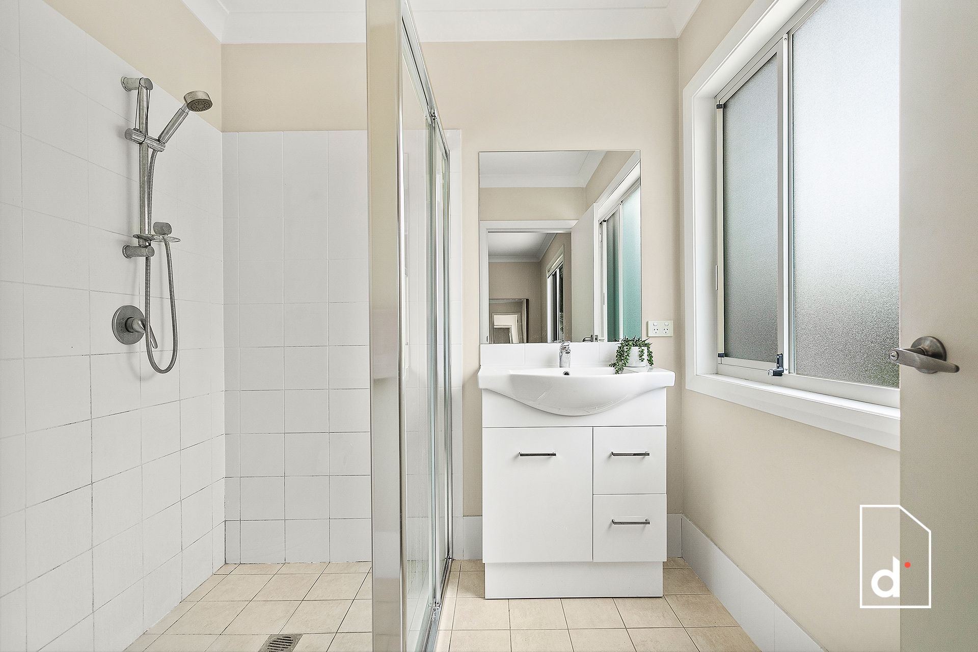 9/118 Avondale Road, Avondale NSW