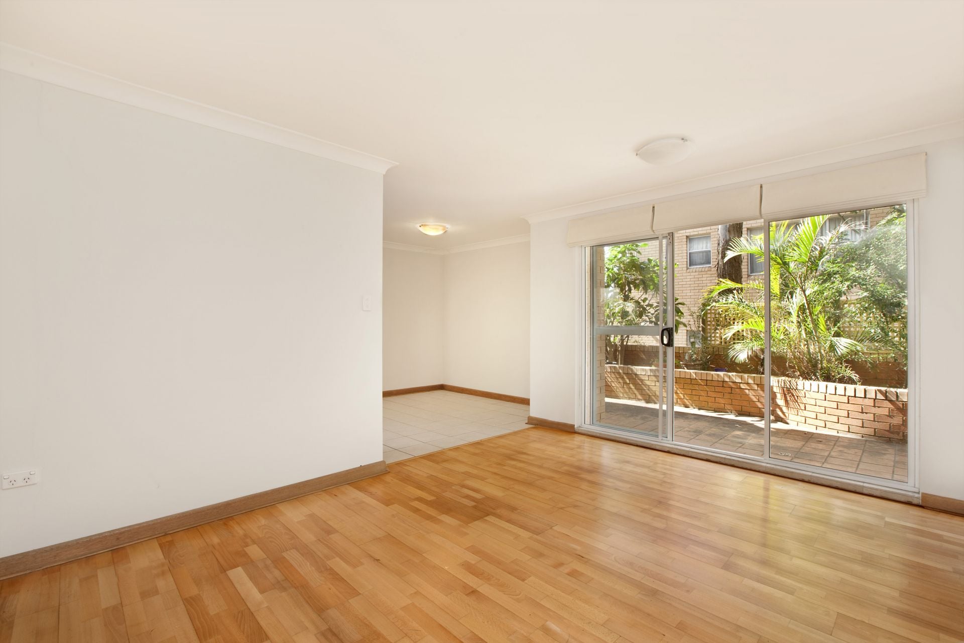 2/11 Berwick Street Coogee NSW, Coogee - Image 1