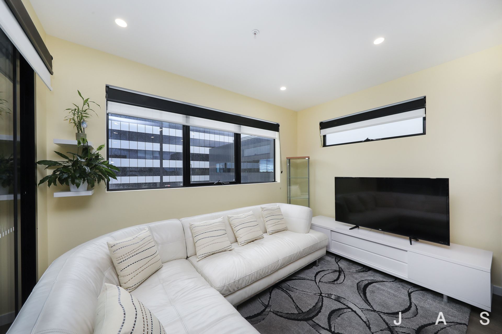 304/38 Clark Street Williams Landing VIC, Williams Landing - Thumbnail 4
