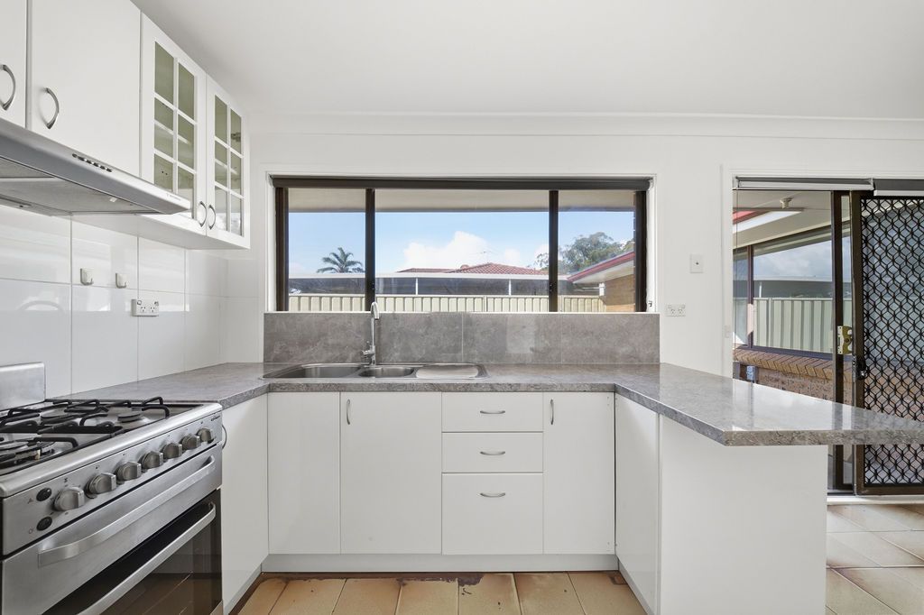 9 Natchez Crescent, Greenfield Park NSW, Greenfield Park - Thumbnail 3