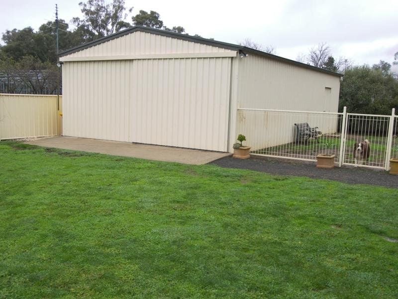 31 Monsants Road MAIDEN GULLY VIC, Maiden Gully - Thumbnail 3